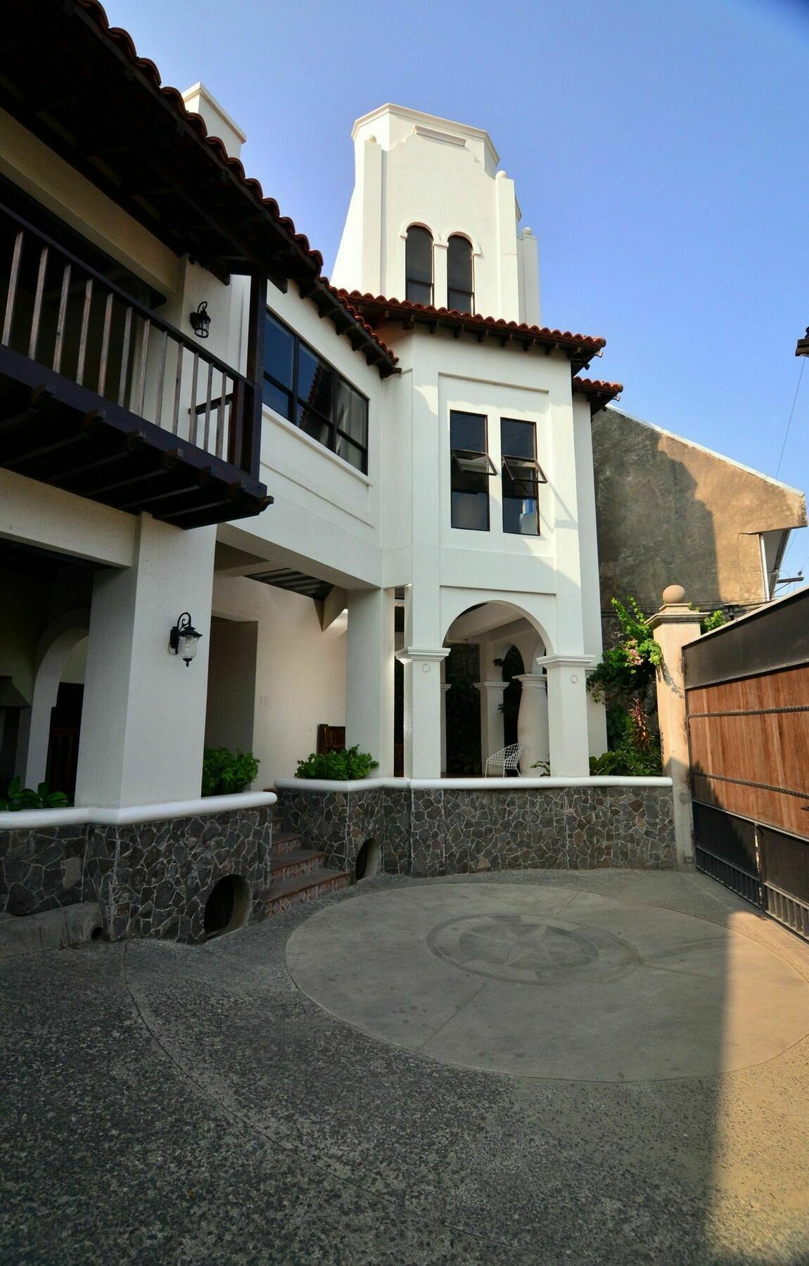 Versteeg Vacations - Fontana Residences Cebu Екстер'єр фото